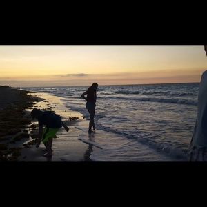 Meet your Posher, Abigail